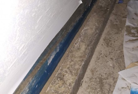 廣西南寧亞克力泳池中亞克力板與混凝土的防水施工